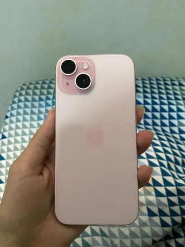 iPhone 15