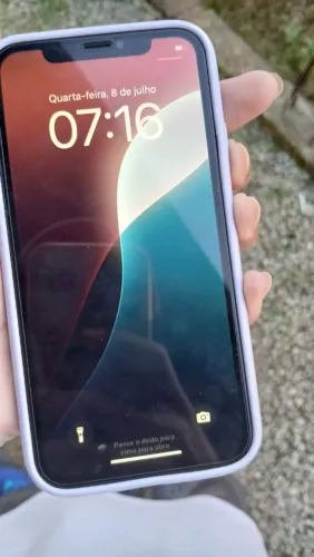 iPhone xr 128 gb + fone de brinde