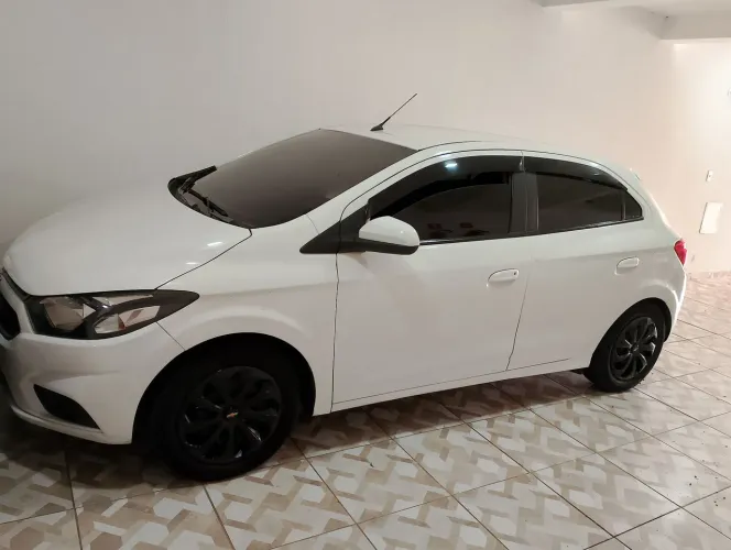 Chevrolet Onix Hatch LT 1.4 8V Flex Aut. 4P 2018