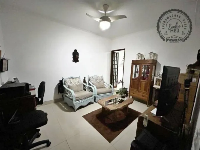 Vila Guilhermina 120 m² 3 Dorms com Suíte Quintal e Churrasqueira 500m do Mar