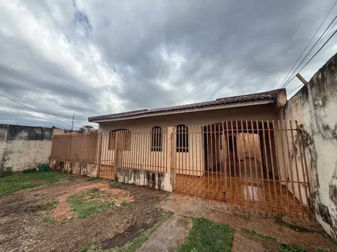 CASA PARA LOCAÇÃO VILA NASSER