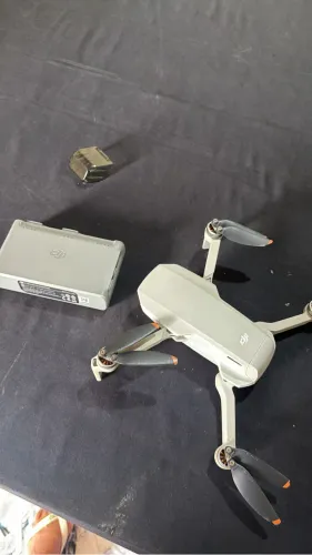 Dji mini 2 combo fly