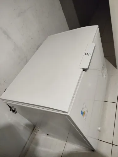 Vendo freezer Electrolux horizontal 314 Lt