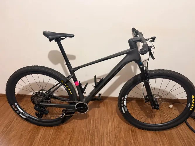 Scott Scale 910 2026 carbono L