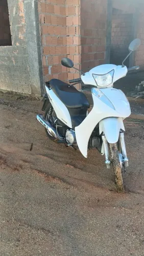 Biz 110 ano 2017 muito muito boa econômica.