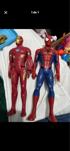 Vendo bonecos marvel grande original