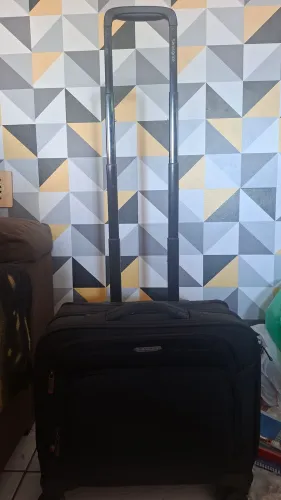 Pasta Samsonite Com Carrinho Preto