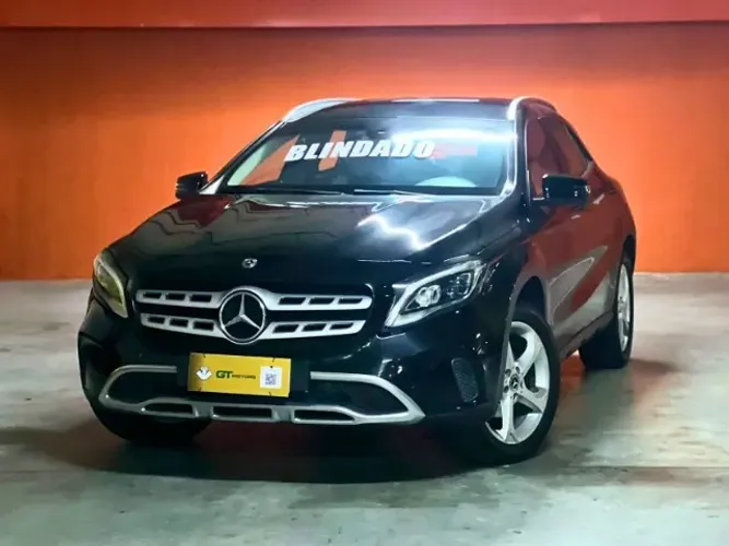 Mercedes-Benz GLA 200 Adv. 1.6/1.6 TB 16V Flex Aut. 2018