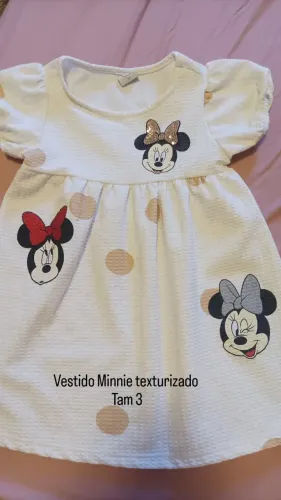 Lote de vestidos menina. 27,00 cada peça.