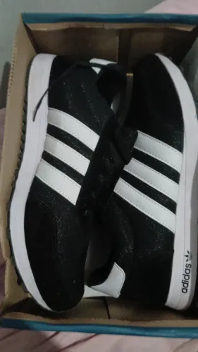 Vendo tênis da adidas