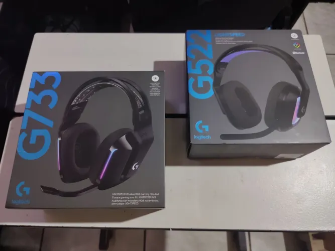 Dois headset Logitech wireless (novos)