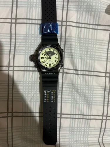 Relógio citzen premium