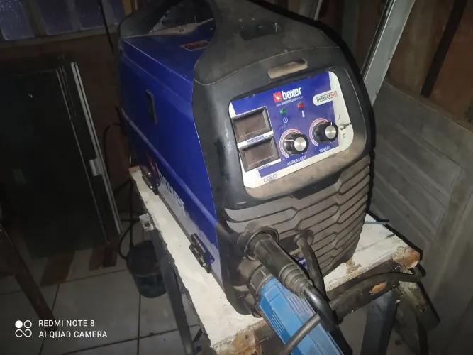 Máquina de solda mig