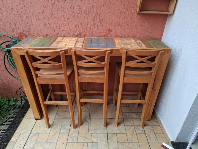 Mesa aparador rústica - 155 x 40 cm Acompanha 3 banquetas