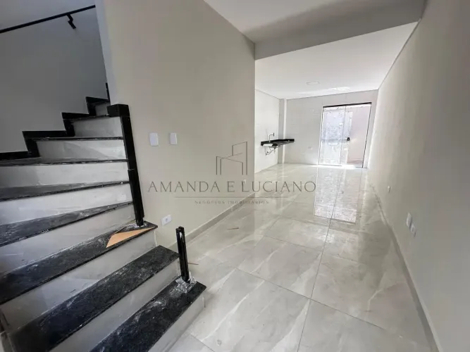 Casa em Condomínio para Venda em Praia Grande, Guilhermina, 2 dormitórios, 2 banheiros, 1