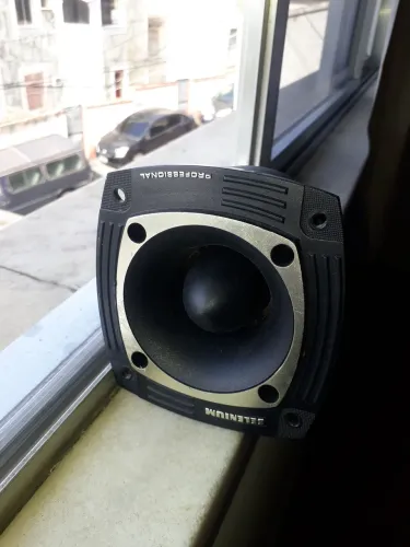 1 tweeter st302 Selenium novinho