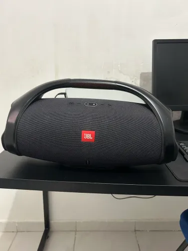 JBL Boombox 2