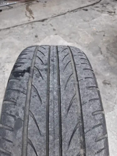 03 Pneus Delinte Run Flate 225/40 r19