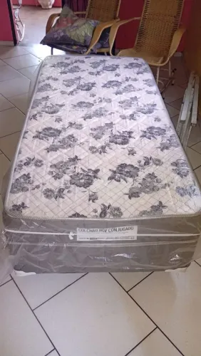 CAMA BOX SOLTEIRO IARA PREMIUM 
