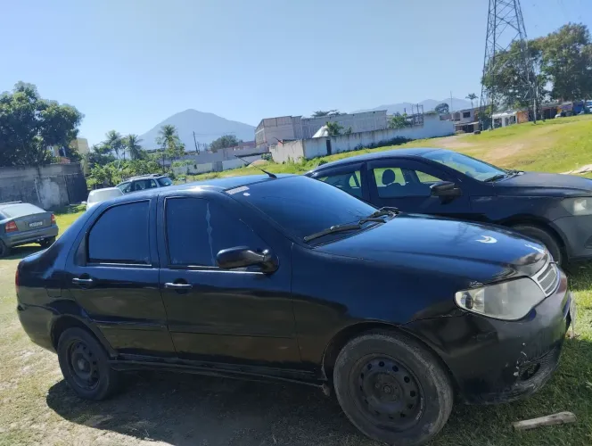 Fiat Siena ELX 1.3 MPI Flex 8V 4P 2005