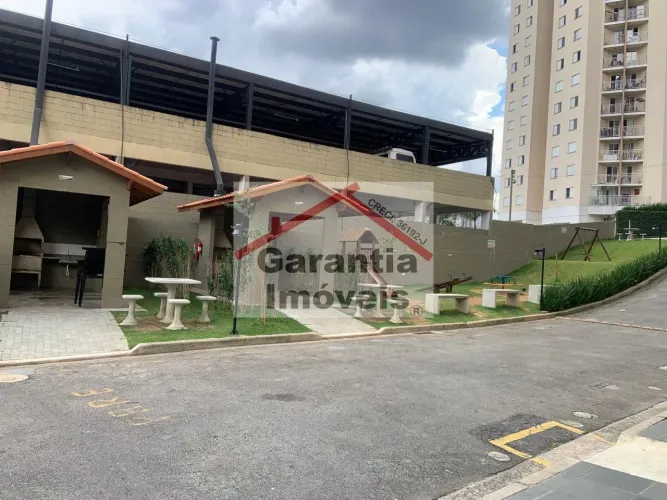 Apartamento em Padroeira - Osasco, SP