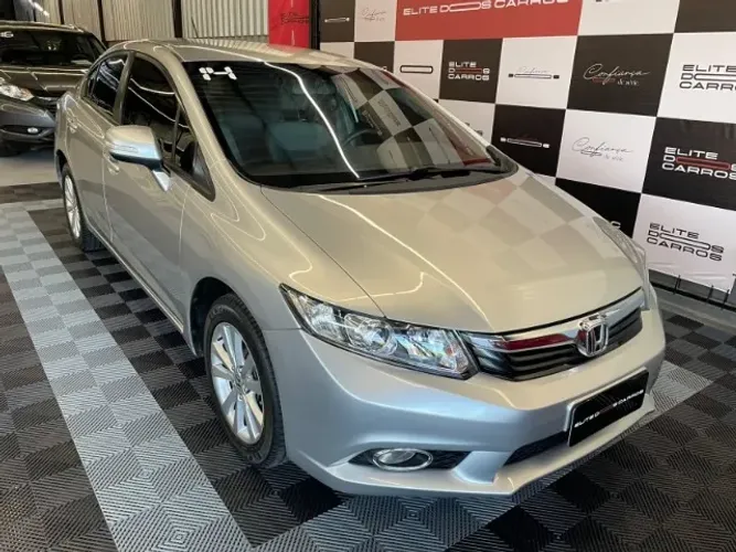 Honda Civic Sedan LXR 2.0 Flexone 16V Aut. 4P 2014
