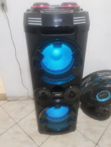 VENDO CAIXA DE SOM BLUETOOTH GRANDE 