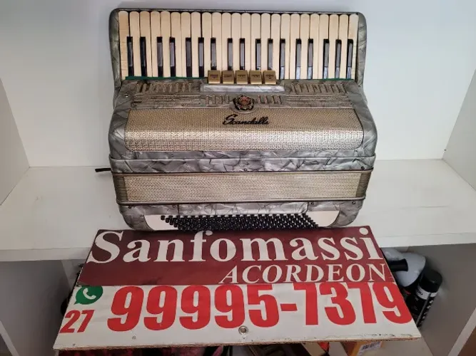 Acordeon Scandalli 120 Baixos Italiana Cinza