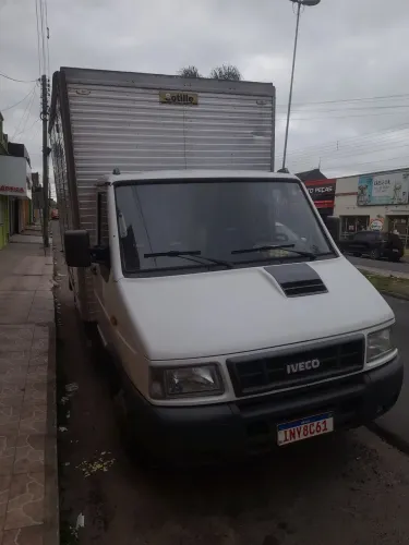 Iveco 5013, Baú Raridade. 