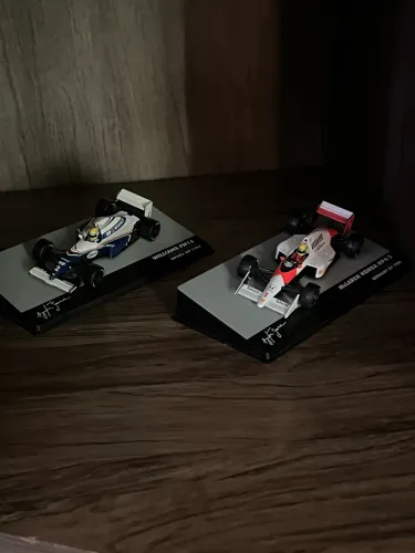 6 miniaturas F1, no preço de 3