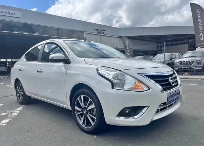 Nissan Versa SL 1.6 16V Flexstart 4P Aut. 2018