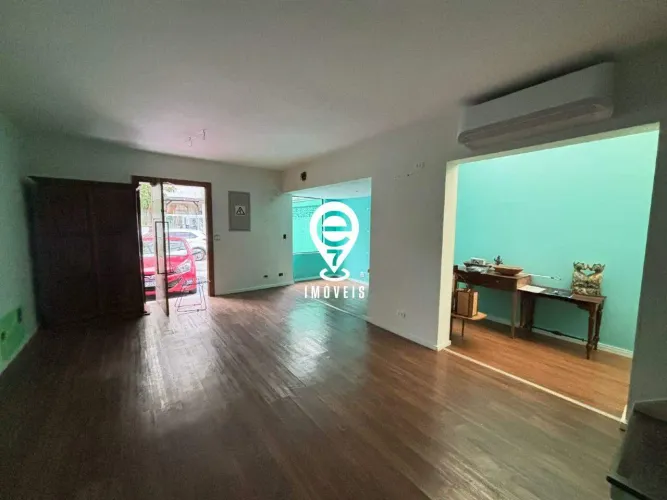 Sobrado comercial para locação, 3 dormitórios, 4 salas, 2 vagas, 105m², Vila Olímpia.