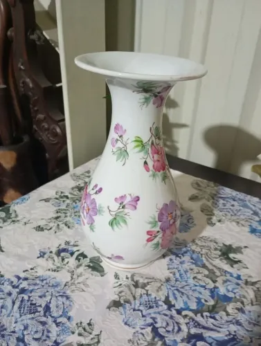 Vaso antigo porcelana Cerqueira leite 25 cm