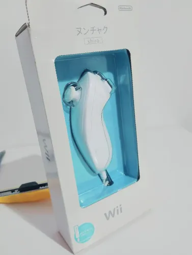 Nunchuk controle de Wii original semi novo