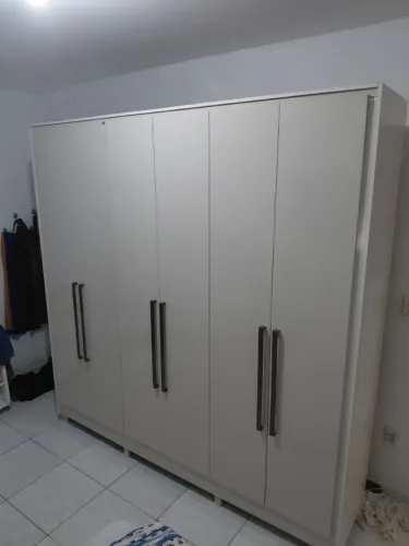 Guarda roupa grande novíssimo