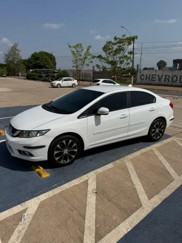 Honda Civic Sedan LXR 2.0 Flexone 16V Aut. 4P 2016