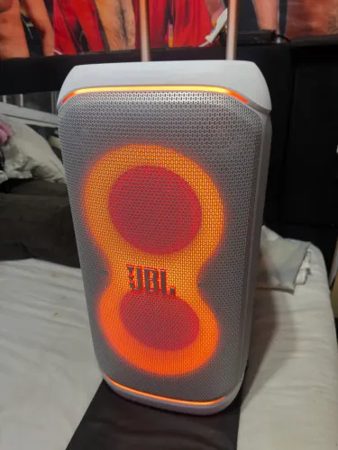 JBL PARTYBOX STAGE 320 BRANCA ED. LIMITADAS