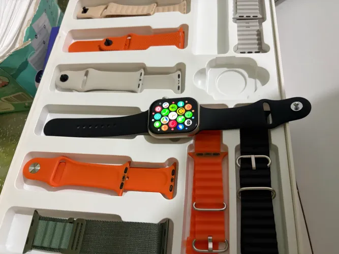 Smart Watch novo sem uso 10 pulseiras 