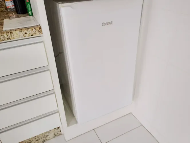 Frigobar Consul 120 litros semi novo