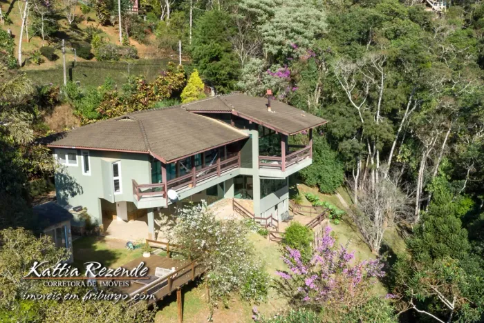 Casa em condomínio /Mury - Nova Friburgo - RJ