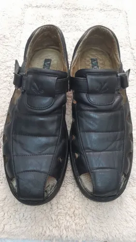 Sapato masculino em couro 