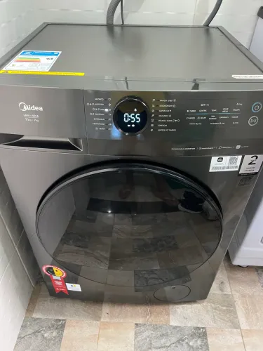 Lava e seca MIDEA 11kg nova