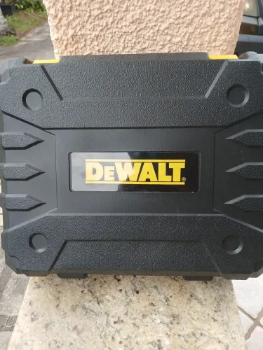 FURADEIRA E ESMERILHADEIRA DEWALT ORIGINAL COM NOTA FISCAL