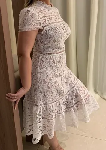 Vestido de renda
