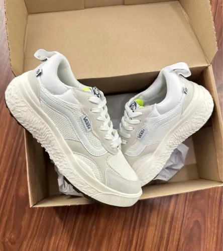 Vans ultrarange neo