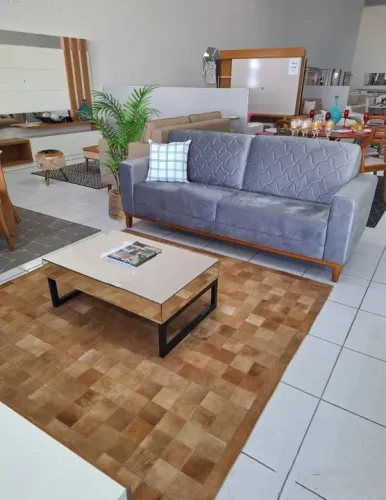 Mesa de centro espelhada