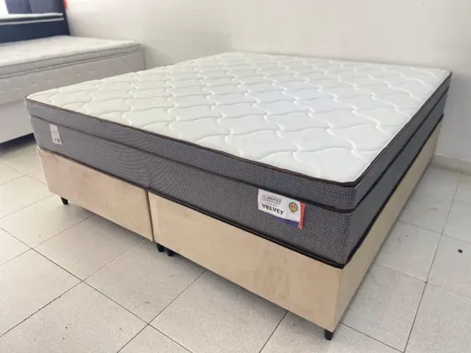 Cama Super King Molas ensacadas Black 