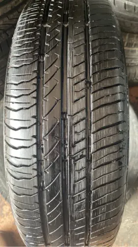 Pneus 185/65/15 nesse padrão de borracha