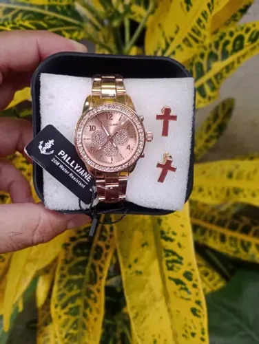 Relógio feminino bronze, resistente à água.