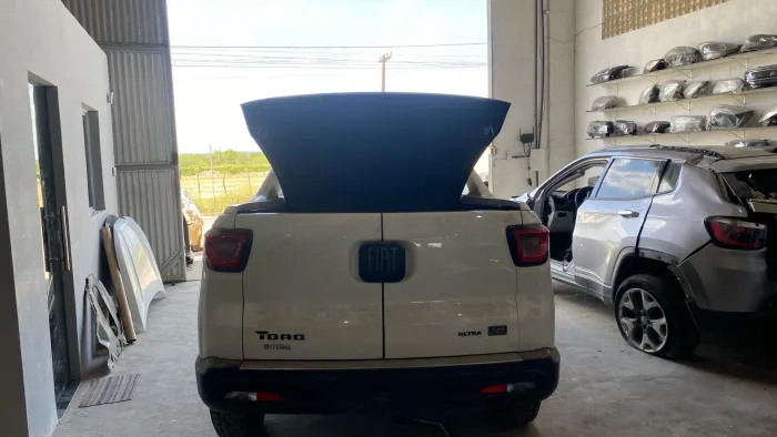 Capota Marítima Fibra da Fiat Toro 2016 a 2023